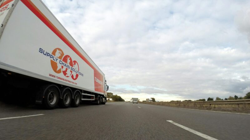 Les clés de la recharge en itinérance pour les poids lourds électriques